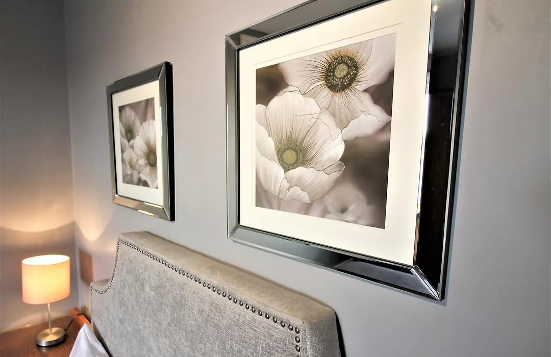 Summerfield Pub & Boutique Rooms-1